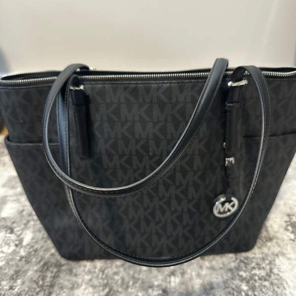 Michael Kors Handbags - Michael Kors Black Monogram Tote